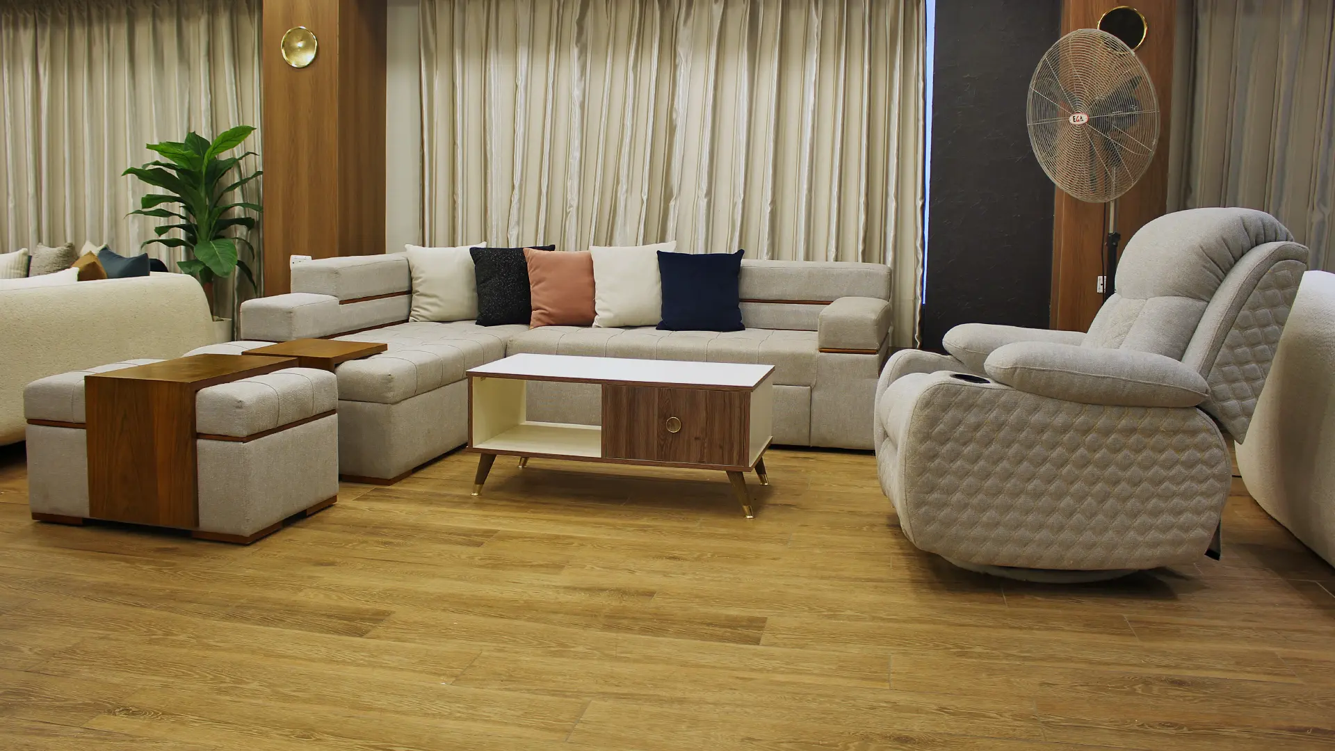 Aleena-sectional-sofa-10